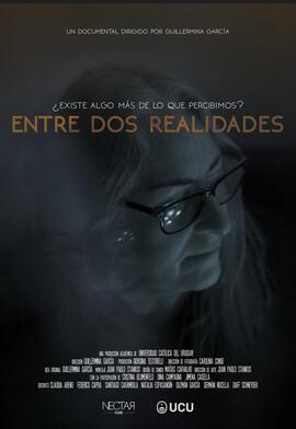 PE_008_2019_Entre dos realidades